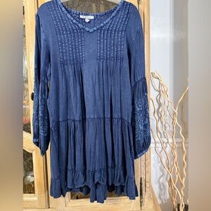 Solitaire Blue Boho Tunic with Embroidered Sleeves